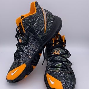 Men’s Kyrie 5 Taco AO2918-902 Size 13